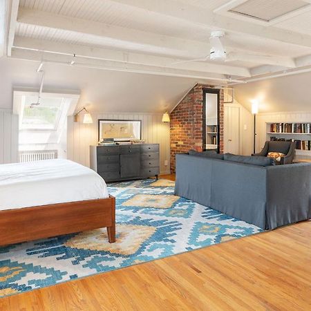 Oakhurst Inn At The University Charlottesville Buitenkant foto